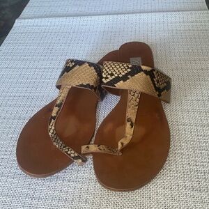 ZARA BNWT Animal Print Flat Sandals
